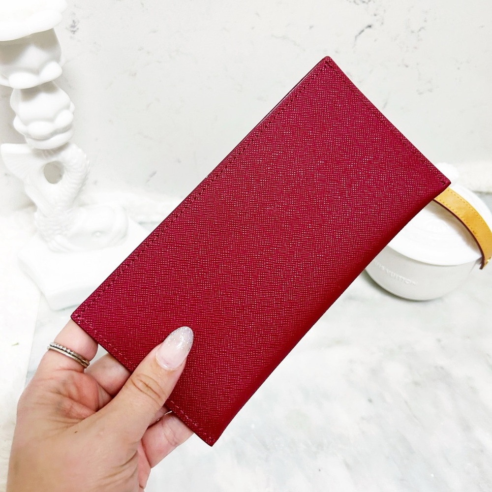 Authentic Louis Vuitton Calfskin Felicie Card Holder / Wallet in Fuschia - Picture 4 of 11